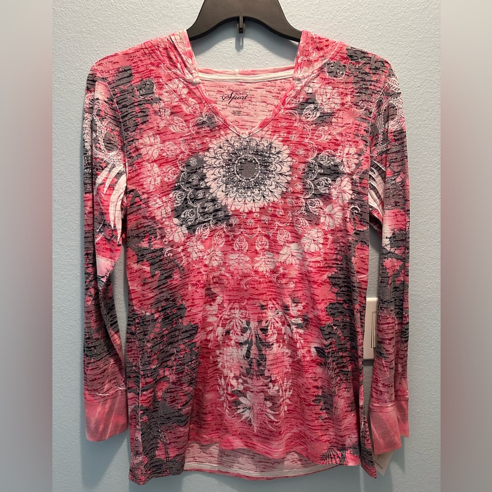 Style & Co - NWT Thin Long Sleeve with hood